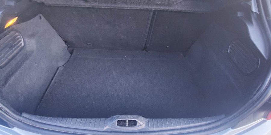 Peugeot 208 PHASE 2 DISTRIBUTION NEUVE 1.6 BLUE-HDI 100 CV / STYLE