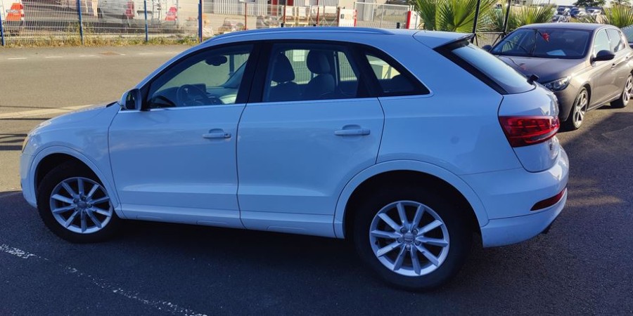 Audi Q3 2.0 TDI 140 CV / AMBIENTE