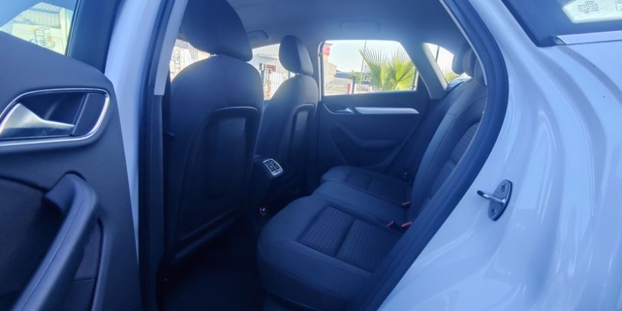 Audi Q3 2.0 TDI 140 CV / AMBIENTE
