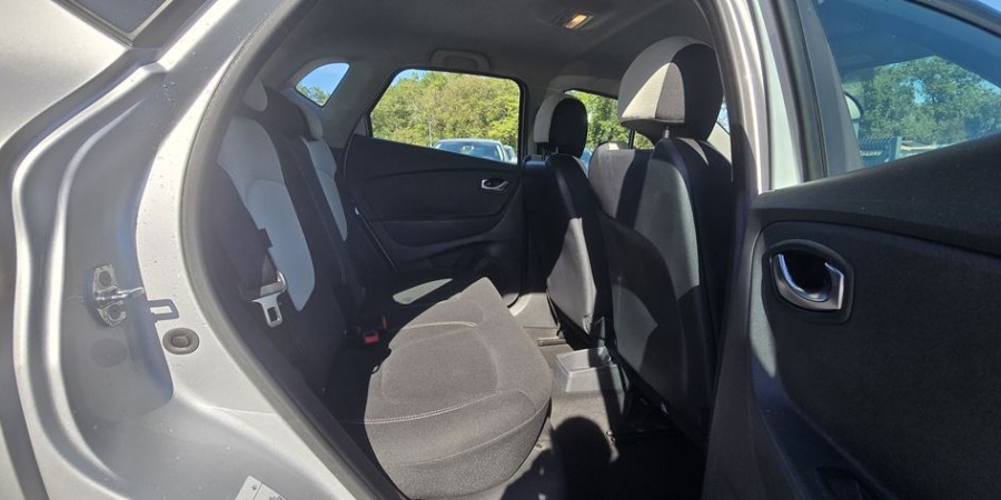 Renault Captur 1.3 TCE 130 CV / ZEN