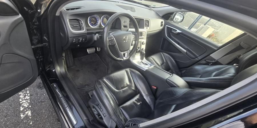 Volvo V60 II POLESTAR T6 329 CV / R-DESIGN AWD