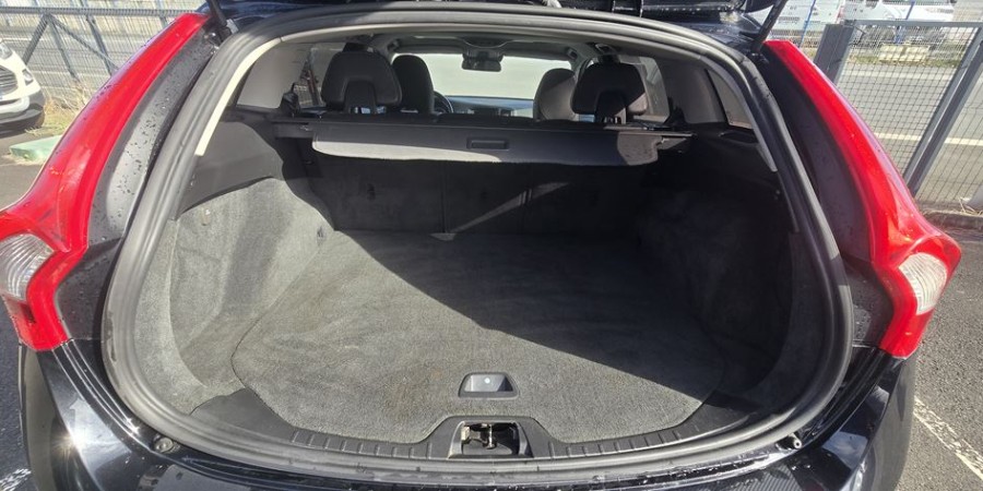 Volvo V60 II POLESTAR T6 329 CV / R-DESIGN AWD