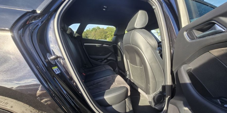 Audi S3 sportback 8V2 2.0 TFSI 310 CV / S-TRONIC 7 QUATTRO