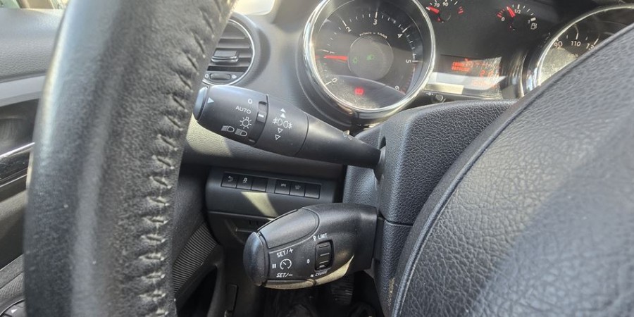 Peugeot 3008 PHASE 2 1.6 BLUE-HDI 120 CV / STYLE