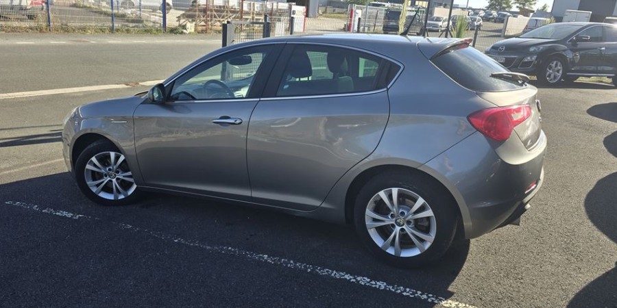 Alfa Romeo Giulietta 2 1.6 JTD 105 CV / MULTIJET BVM6