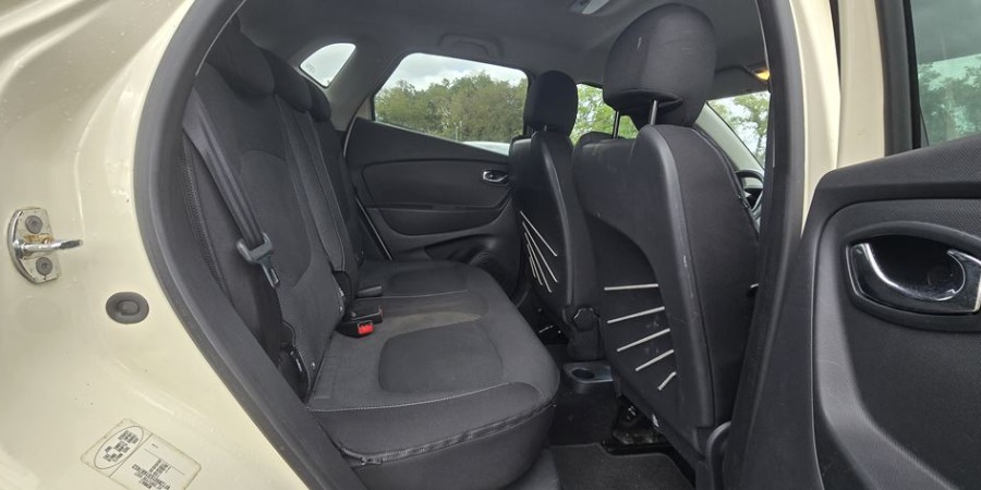 Renault Captur EDC6 1.2 TCE 120 / INTENS