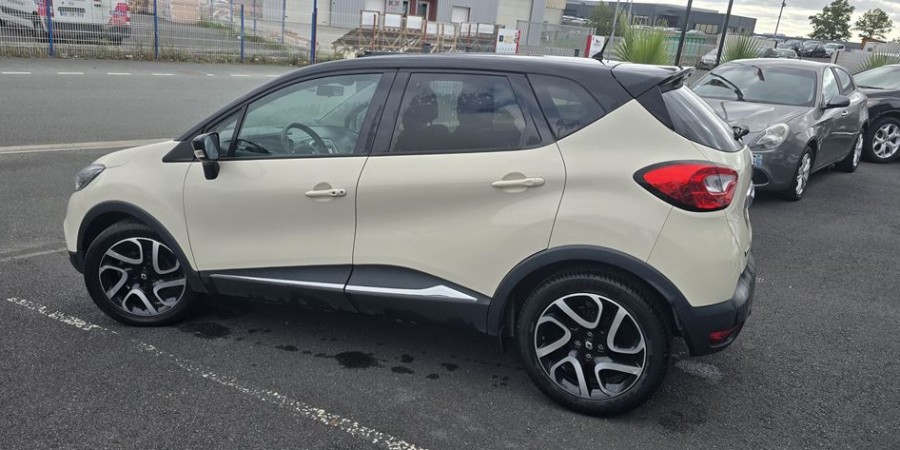 Renault Captur EDC6 1.2 TCE 120 / INTENS