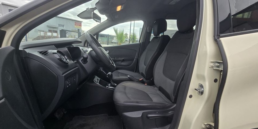 Renault Captur EDC6 1.2 TCE 120 / INTENS