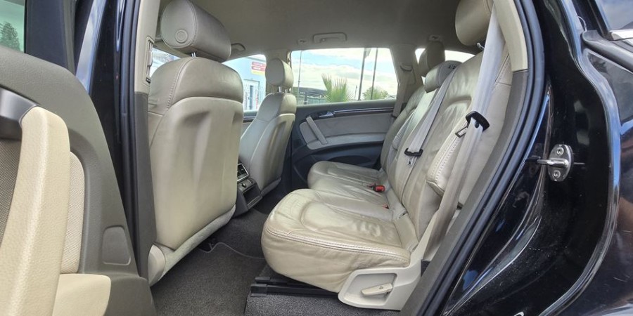 Audi Q7 AMBITION LUXE 7 PLACES 3.0 TDI V6 233 BVA6 / 6 INJECTEURS FAITS