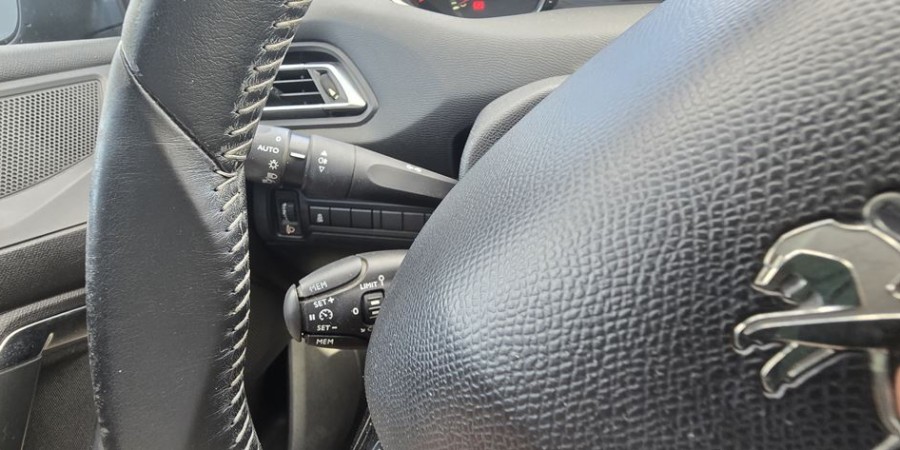 Peugeot 308 II SW 1.6 HDI 92 CV / ACTIVE