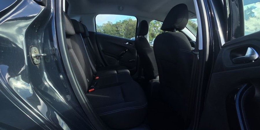Peugeot 208 I PHASE 2 1.5 BLUE-HDI 100 CV / ACTIVE