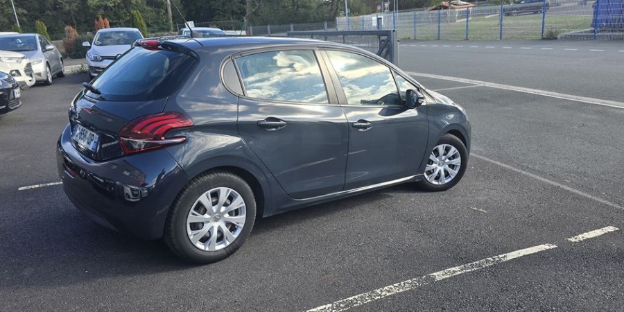 Peugeot 208 I PHASE 2 1.5 BLUE-HDI 100 CV / ACTIVE